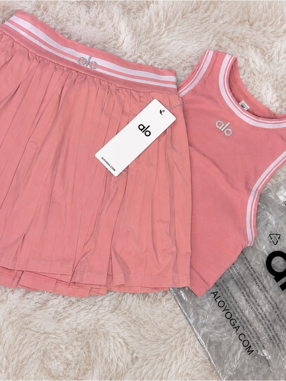 Alo Yoga Women’s Pink Pleated Skirt & Cropped Tank Top Set Size S